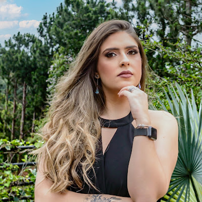 Dra. Nicole Longo