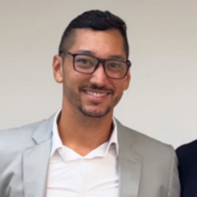 Dr. Thiago Fernandes