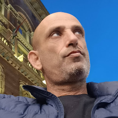 עופר כגן, עורך דין ומגשר