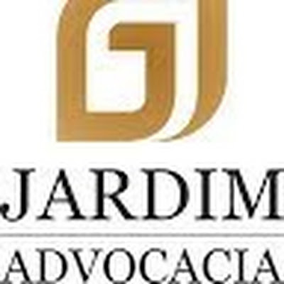 Dra. Vivian Jardim